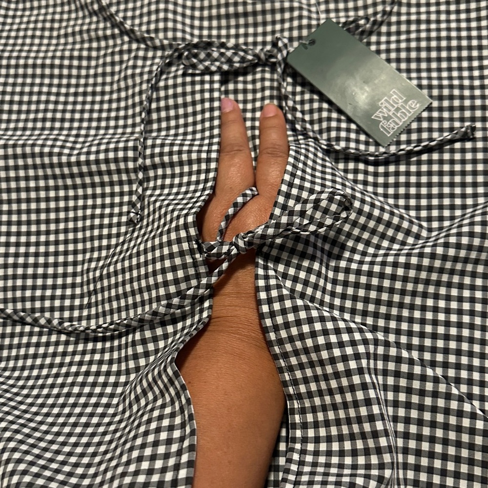 Tie Front by Ruffle Vest - Picture 2 of 6